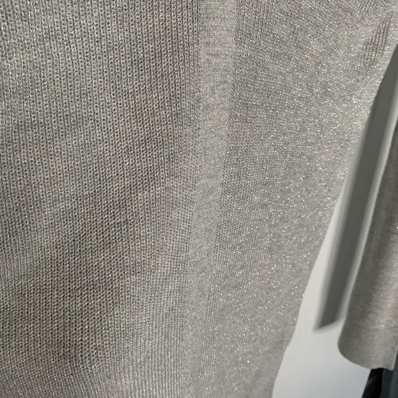 Sweater - Picture 3 of 3